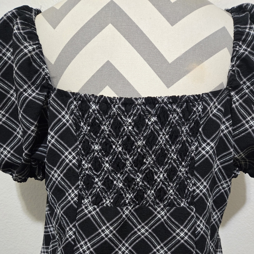 H&M Divided Black & White Plaid Puff Sleeve Mini Dress Milkmaid Smocked Size XL - Picture 8 of 12